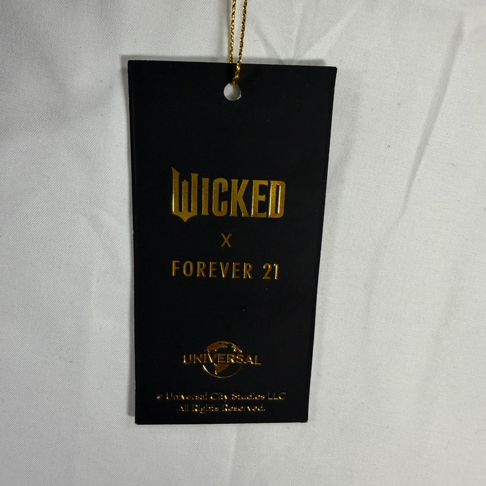 Wicked x Forever 21 Wicked Witch Ruffle Hoodie Black Green Cropped Small NWT - Picture 7 of 9